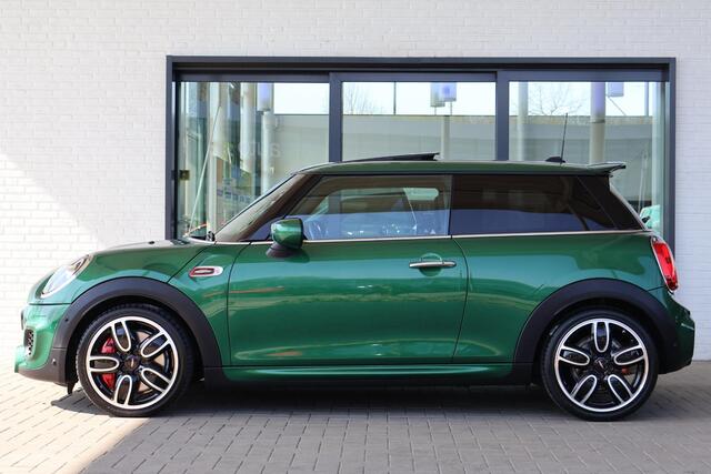 Mini John Cooper Works Mini 2.0 Chili | Head-up Display | Park Assist Pack