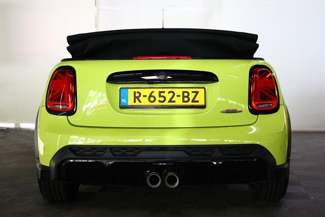 Mini John Cooper Works Mini Cabrio 2.0 JCW Origineel NL Unieke Kleur Lage KM! '22