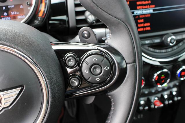 Mini John Cooper Works Mini 2.0 Chili Melting Silver | 231 PK | Pano | Yours Leder | Comfort Access | Camera | Black Trim | Union Jack | Dealer Onderhouden | LED