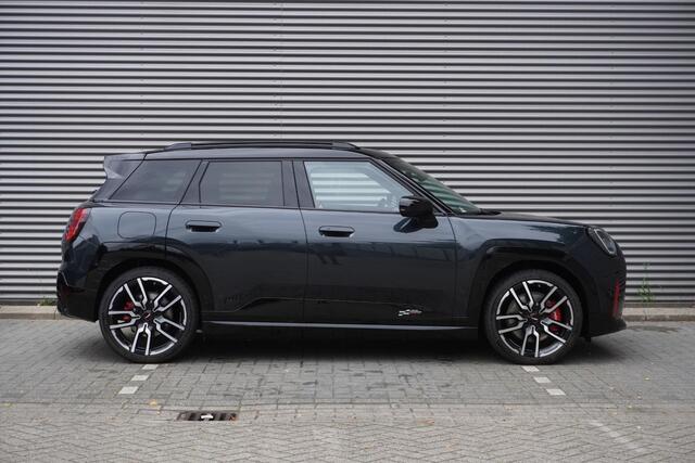 Mini John Cooper Works Aceman JCW John Cooper Works Uitvoering | Pakket L | Glazen panoramadak | HIFI System Harman Kardon | Driving Assistant | Parking Assistant Plus