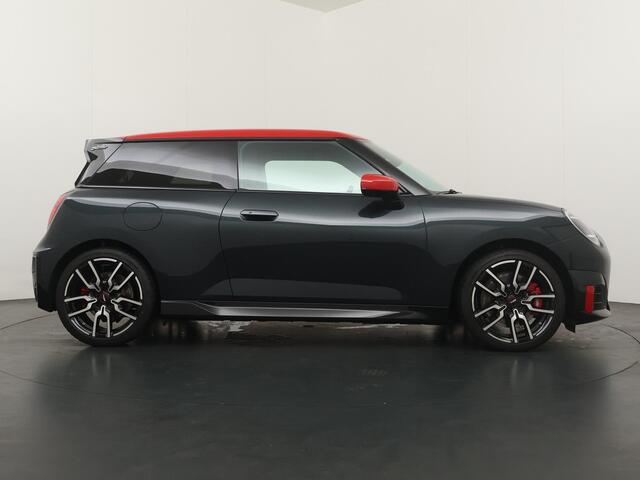 Mini John Cooper Works JCW L 54.2 kWh | Panoramadak | Stuur-stoelverwarming | Head-Up | Harman - Kardon |