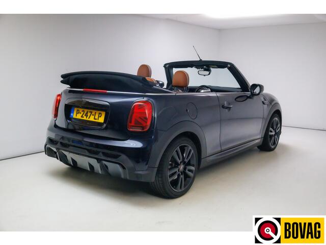 Mini John Cooper Works Mini Cabrio 1.5 Cooper | Stoel- & stuurverwarming | Leer | Camera | Cruise | Keyless, Full Led, Ambiance verlichting, Apple Carplay