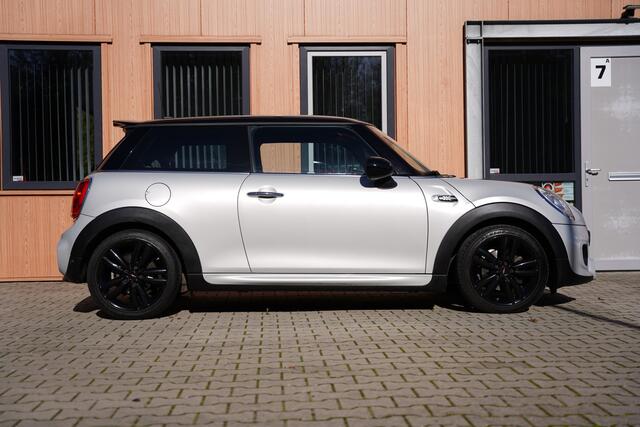 Mini John Cooper Works Mini 1.5 JCW | King's Cross Edition