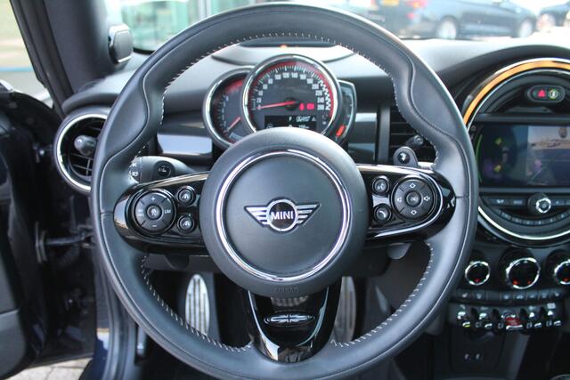 Mini John Cooper Works Hatchback Chili Automaat / Panoramadak / Achteruitrijcamera / Adaptieve LED / Active Cruise Control / Comfort Access / Head-Up / Adaptief onderstel