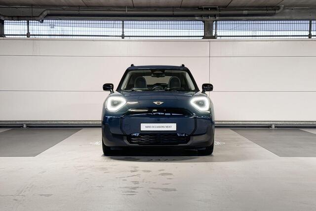 Mini MINI Aceman E Classic 42.5 kWh | Pakket L | Dak in carrosseriekleur