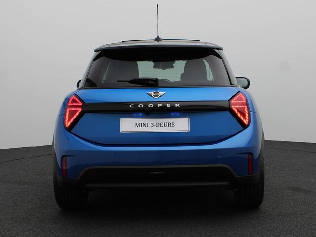 Mini MINI 3-deurs C Favoured Trim + Package L