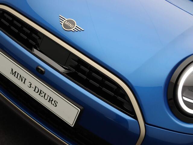 Mini MINI 3-deurs C Favoured Trim + Package L