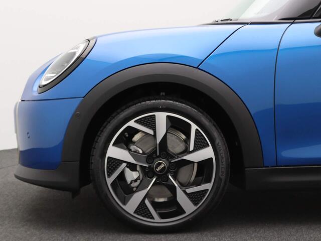 Mini MINI 3-deurs C Favoured Trim + Package L