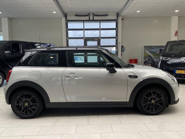 Mini MINI Camden Ed. 33 kWh [ CAREPLAY I CLIMA & STOELVERWARMING]