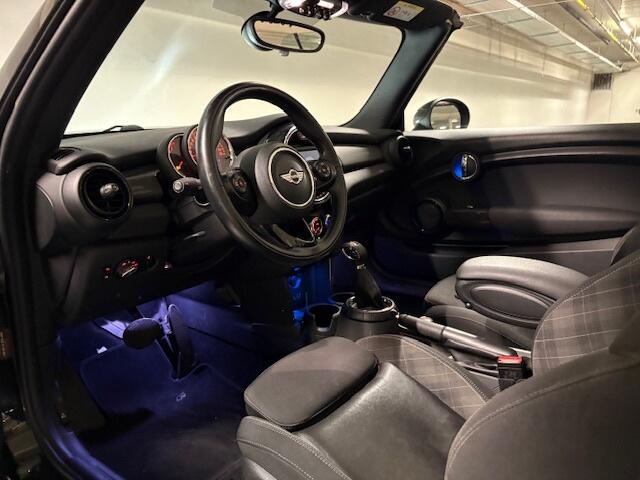 Mini MINI 1.5 Cabrio - automaat - Navi - airco - cruise -