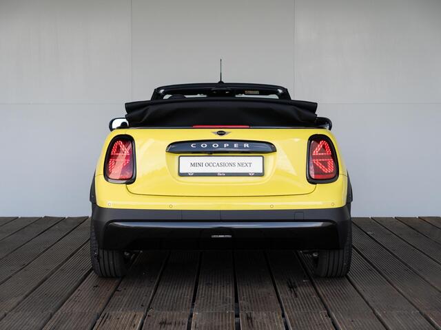Mini MINI Cabrio C Classic Trim + Package M