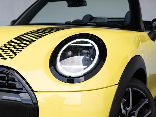 Mini MINI Cabrio C Classic Trim + Package M