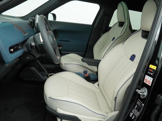 Mini MINI Aceman E Classic L 42.5 kWh | Stuur-stoelverwarming | Harman & Kardon | Panoramadak |