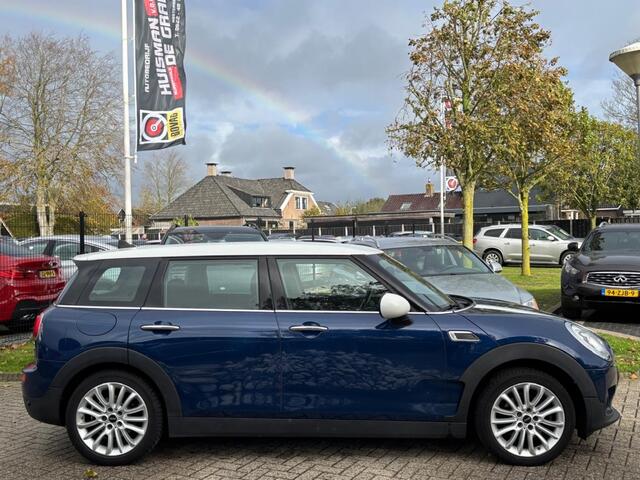 Mini MINI 1.5 Cooper Chili Clubman 2017 Blauw / WIt