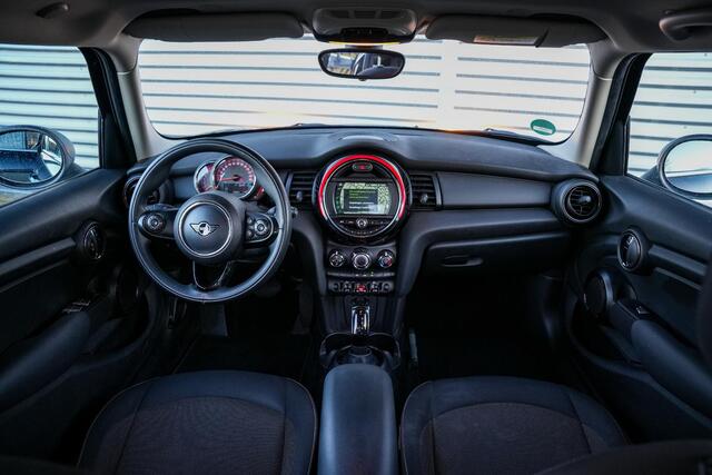 Mini ONE Mini 1.5 Airco Cruise Control Navigatie 16" LMV AUTOMAAT!