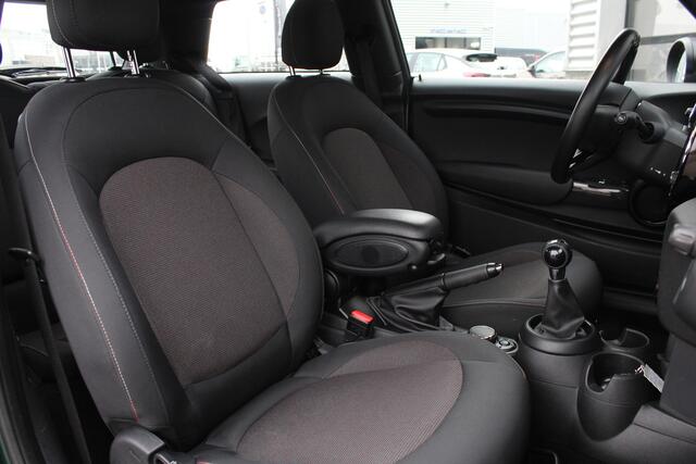 Mini ONE Mini 1.2 / Led / PDC / Navigatie / Stoelverwarming