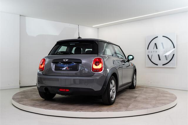 Mini ONE Mini 1.2 Salt Business 102PK | Moonwalk Grey Met. | PDC | Airco | Garantie