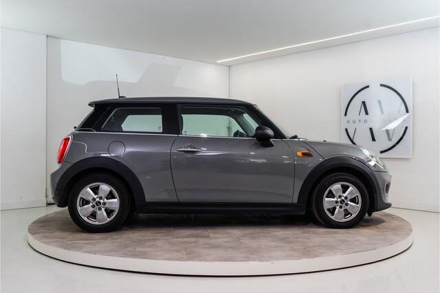 Mini ONE Mini 1.2 Salt Business 102PK | Moonwalk Grey Met. | PDC | Airco | Garantie