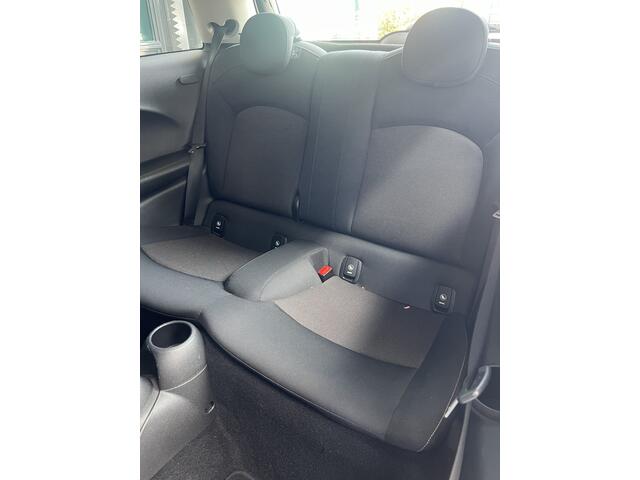 Mini ONE Mini 1.2 Business | LMV 17'' JCW | CLIMATE CONTROL | PDC | STOELVERWARMING | BLUETOOTH