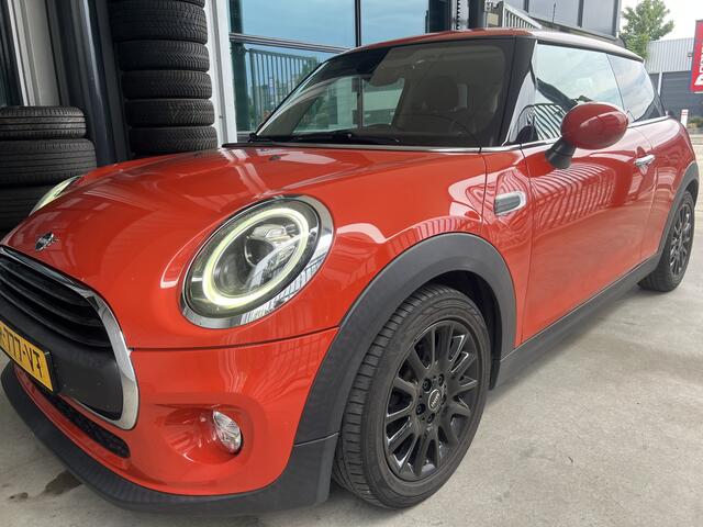 Mini ONE Mini 1.5 Pepper | AUTOMAAT | CRUISE CONTROL | STOELVERWARMING | LMV | CLIMATE CONTROL | PDC | LED | BLUETOOTH