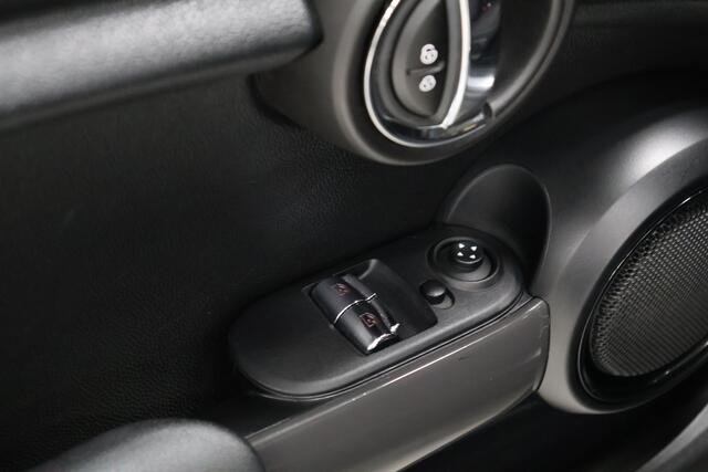 Mini ONE Mini 1.2 [STOELVERWARMING, BLUETOOTH, JCW VELGEN, AIRCO, RADIO, NIEUWSTAAT]