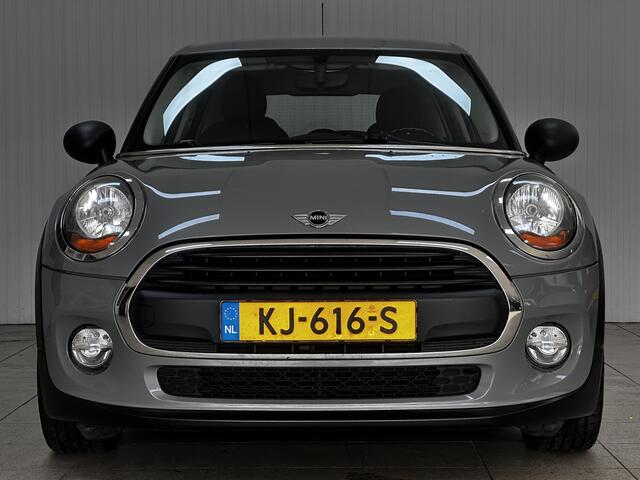 Mini ONE Mini 1.5 D Business /KEYLESS GO! /Navi /Airco /Cruise /Elek. pakket /Bluetooth /Multi. LEDER Stuur /PDC /16"LMV /Dagrijverl. /Isofix /Armsteun.