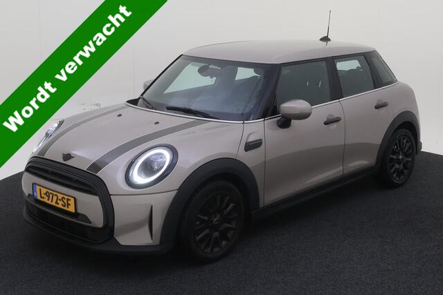 Mini ONE Mini 1.5 Business Edition NL AUTO | 1\2 LEDER | PDC |