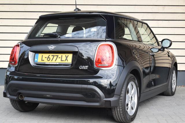 Mini ONE Mini 1.5 Essential