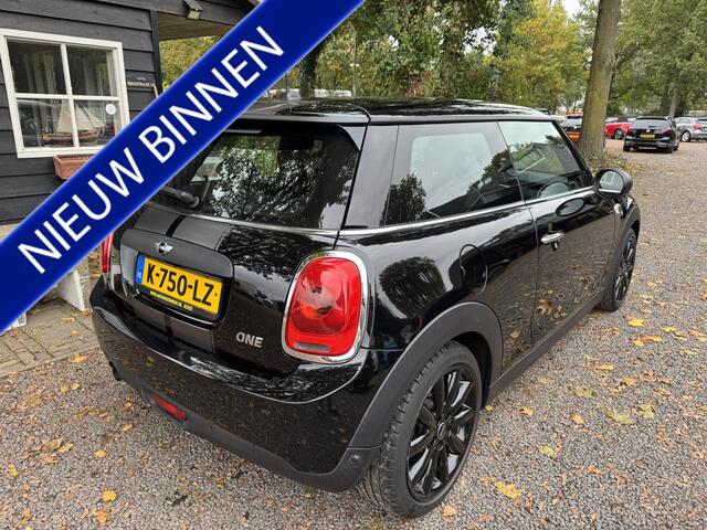 Mini ONE Mini 1.2 Business