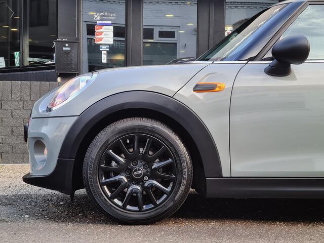 Mini ONE Mini 1.5 ONE-D BUSINESS EDITION SPORTLEDER NAVI AIRCO 6VERSN LMV PDC