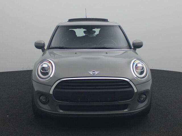 Mini ONE Mini 1.5 | Panorama-Dak | Achteruitrijcamera | Stoelverwarming | Navigatie | Parkeersensoren | Cruise Control