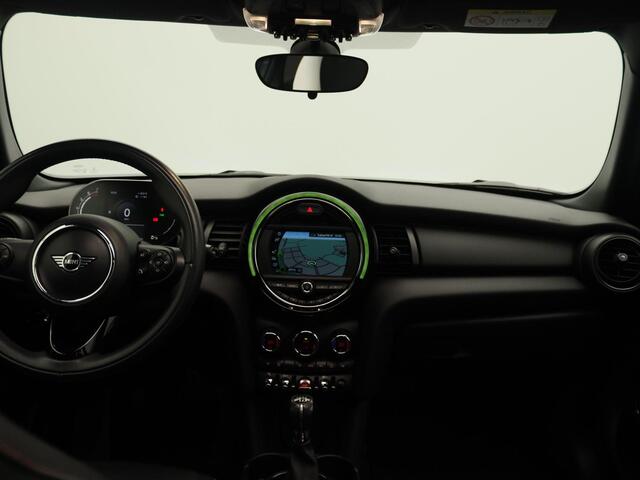 Mini ONE Mini 1.5 | Panorama-Dak | Achteruitrijcamera | Stoelverwarming | Navigatie | Parkeersensoren | Cruise Control