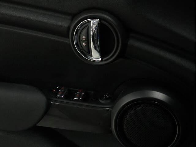 Mini ONE Mini 1.5 Salt [APPLE CARPLAY, PDC ACHTER, CRUISE CONTROL, AIRCO, NAVIGATIE, NIEUWSTAAT]