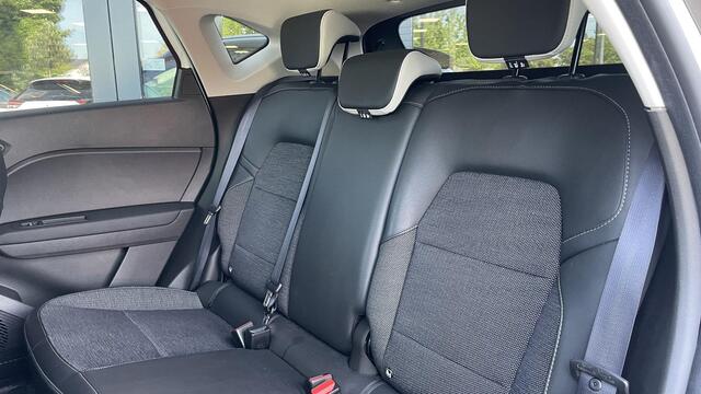 Mitsubishi ASX 1.6 HEV AT First Edition