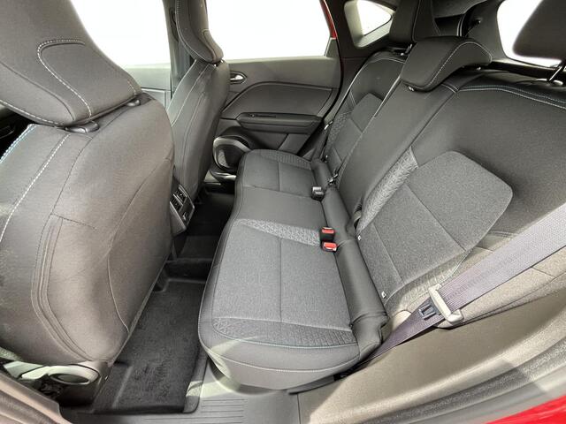 Mitsubishi ASX 1.8 HEV AT Intense Automaat / NIEUW uit voorraad leverbaar! / Achteruitrijcamera / Navigatie via Apple Carplay & Android Auto / Keyless Entry & Start / Verwarmde Voorstoelen / Cruise- en Climate Control / Parkeersensoren achter / DAB Radio