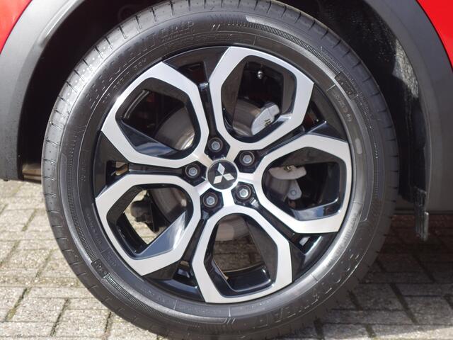 Mitsubishi ASX 1.6 PHEV A/T First Edition