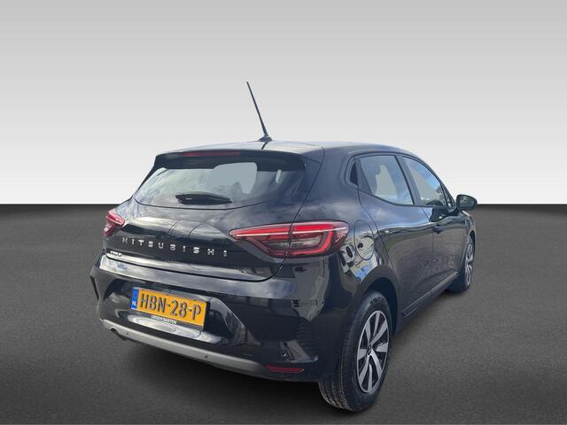 Mitsubishi COLT 1.0 MT Pure AppleCarplay / AndroidAuto