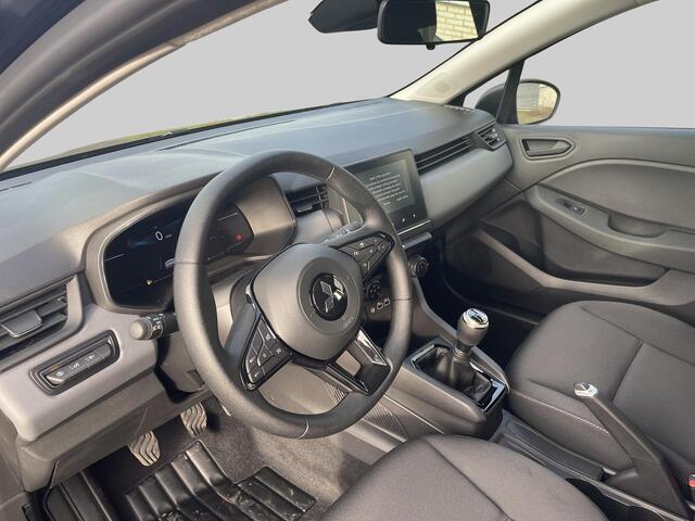 Mitsubishi COLT 1.0 MT Pure AppleCarplay / AndroidAuto