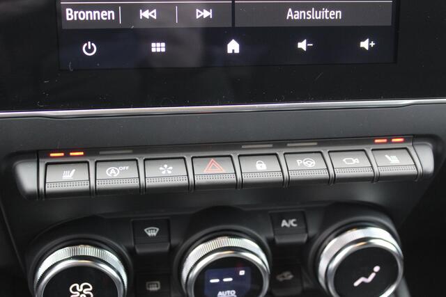 Mitsubishi COLT 1.0T MT Instyle / ¤2.500,- Registratiebonus / ¤27.295,- Rijklaarprijs / Nieuw Uit Voorraad Leverbaar / 8 Jaar Fabrieksgarantie /