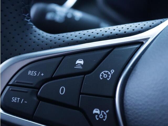 Mitsubishi COLT 1.6 HEV Intense+ Clima/Navi/Camera