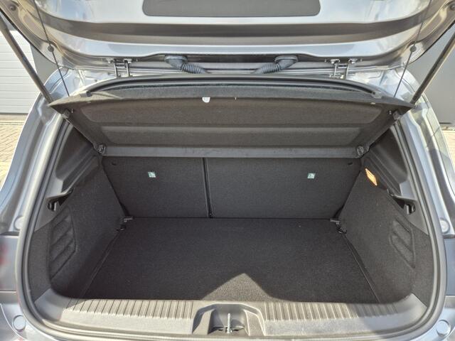 Mitsubishi COLT 1.0T MT First Edition