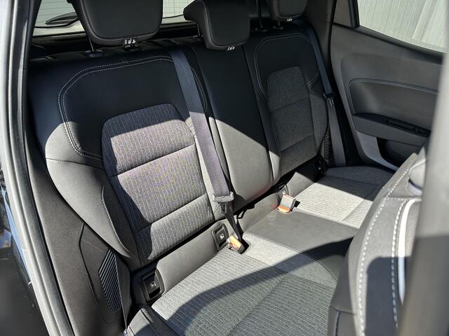 Mitsubishi COLT 1.6 HEV Instyle | Stoelverwarming | 360 camera | Cruise Control | Airconditioning |