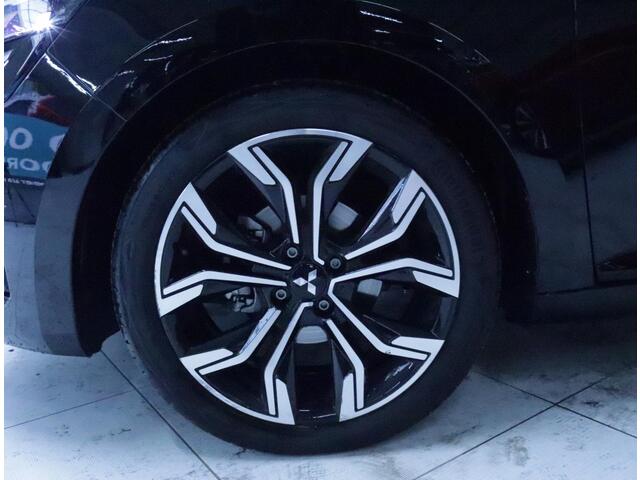 Mitsubishi COLT 1.6 HEV First Edition Clima/Navi/Stoelverwarming