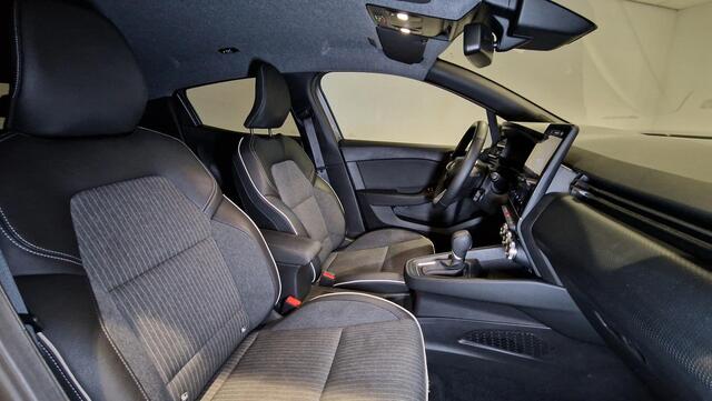 Mitsubishi COLT 1.6 HEV First Edition