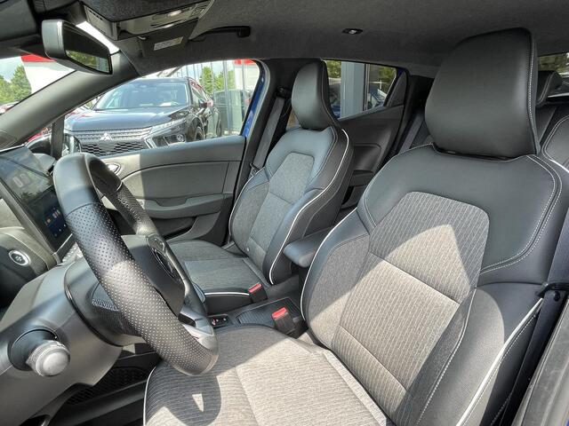 Mitsubishi COLT 1.6 HEV First Edition