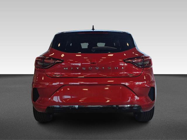 Mitsubishi COLT 1.6 HEV Intense+ | Van ¤ 31.295,- voor ¤ 28.230,-