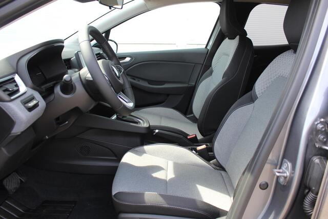 Mitsubishi COLT 1.6 HEV Intense / ¤ 5.000,- Voordeel Op Nieuwprijs / Rijklaarprijs / Direct Leverbaar / 8 Jaar Fabrieksgarantie /