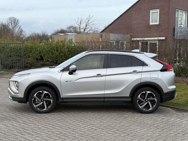 Mitsubishi ECLIPSE Cross 2.4 PHEV Intense+ Keyless | Camera | Cruise