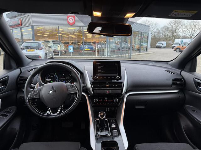 Mitsubishi ECLIPSE Cross 2.4 PHEV Intense+ Keyless | Camera | Cruise
