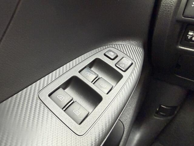 Mitsubishi ECLIPSE 2.4 PHEV Instyle | Trekhaak | Head up display